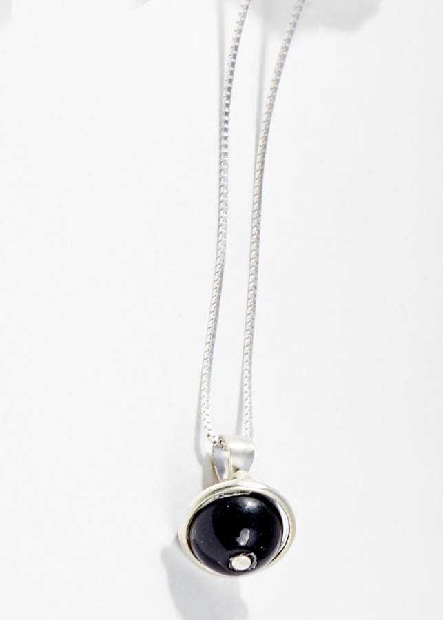 Mặt Dây Chuyền Phong Thủy Đá Obsidian 1 Hạt Tặng Dây Chuyền Bạc Mệnh Thủy, Mộc Ngọc Quý Gemstones