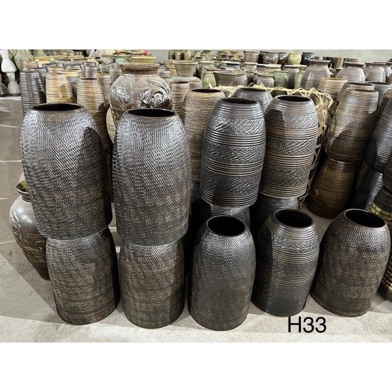 Bình cắm hoa dáng chuông, men mộc. Gốm sứ Bát Tràng.