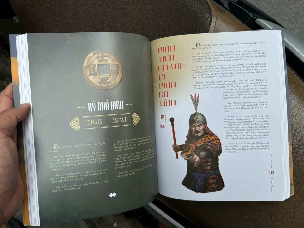 (In màu toàn bộ) VIỆT SỬ NHÂN VẬT – Caoviet Nguyen – Comicola – NXB Dân Trí