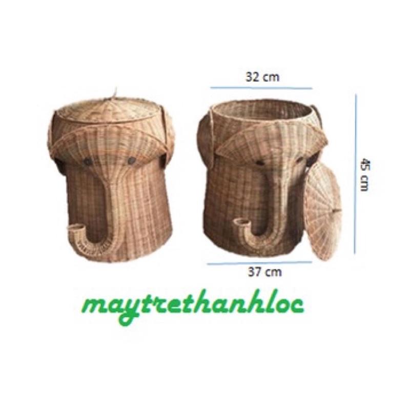 Voi mây đựng quần áo
