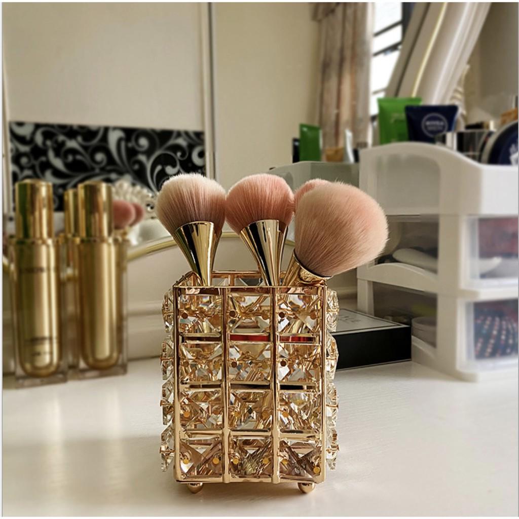 Hộp đựng dụng cụ trang điểm FERM CRYSTAL BRUSH HOLDER