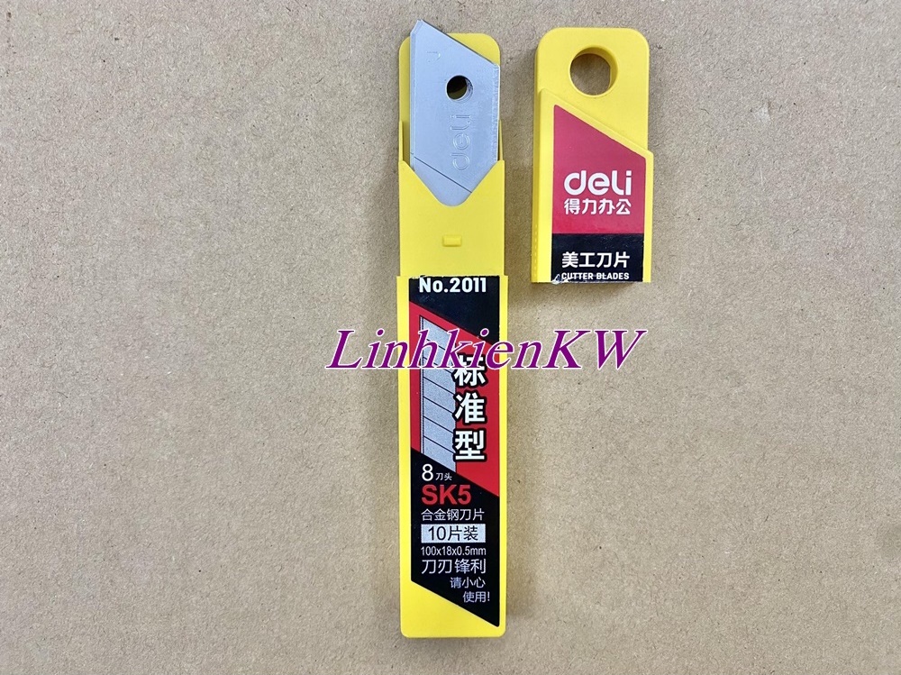 Hộp dao rọc giấy mới chính gốc !