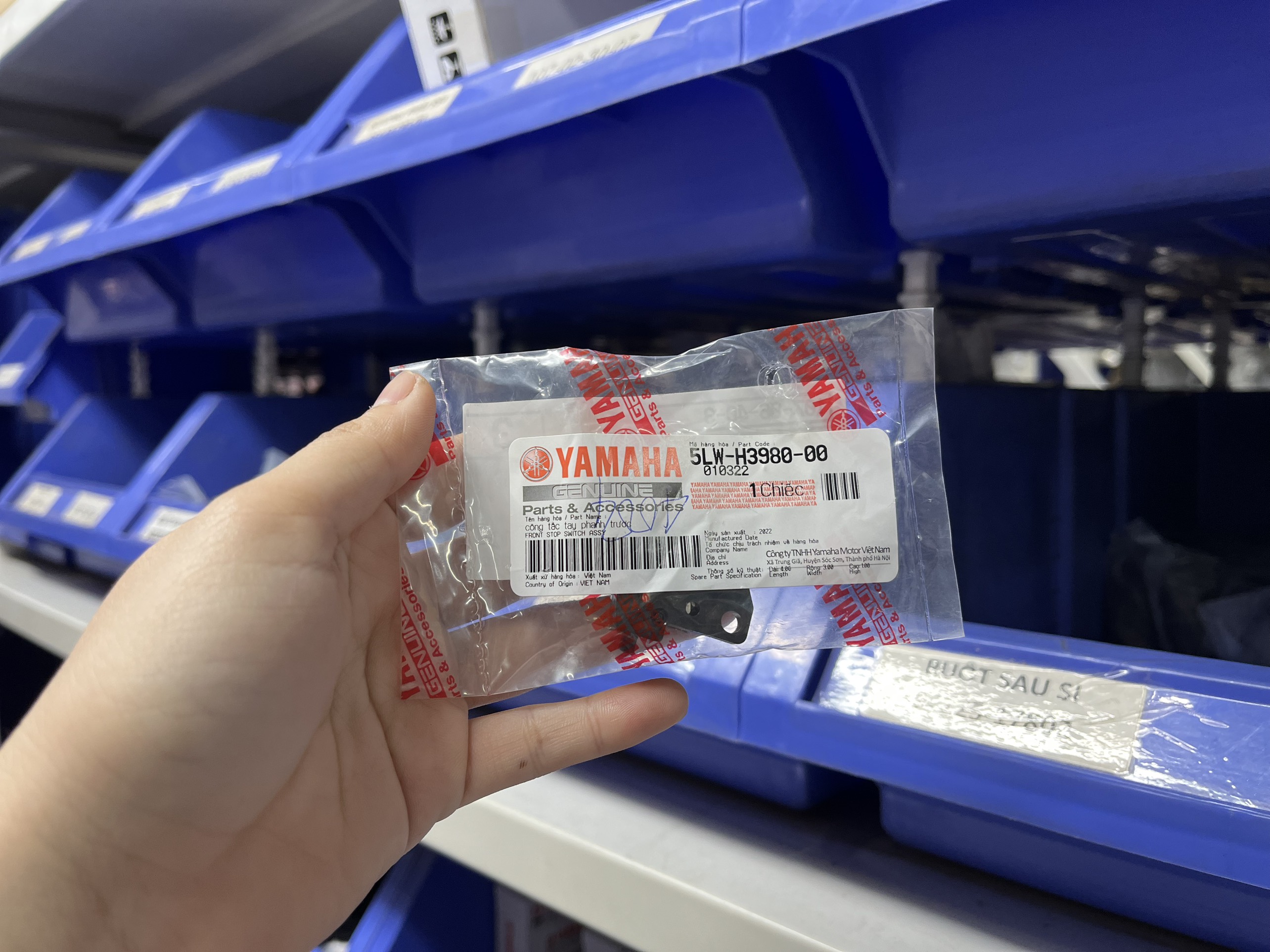 Công tắc tay phanh trước dành cho xe sirus ,exciter 135Cc, jupiter,gravita bình xăng cơ