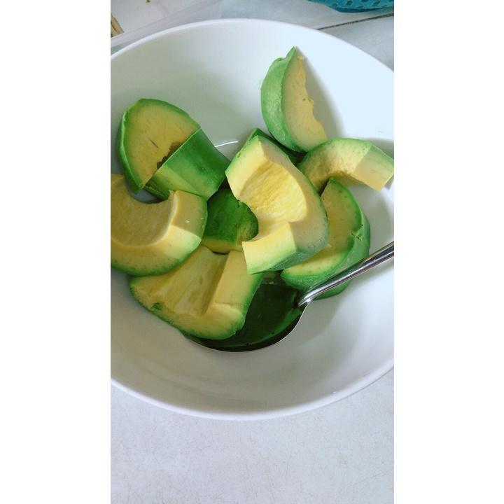 Bơ Lớn Ngon 45k/kg