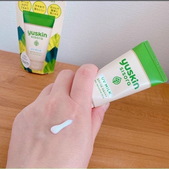 Sữa Chống Nắng Yuskin Sisora UV Milk Chiết Xuất Lá Tía Tô Dành Cho Mặt Và Cơ Thể (Tuýp 40g​)