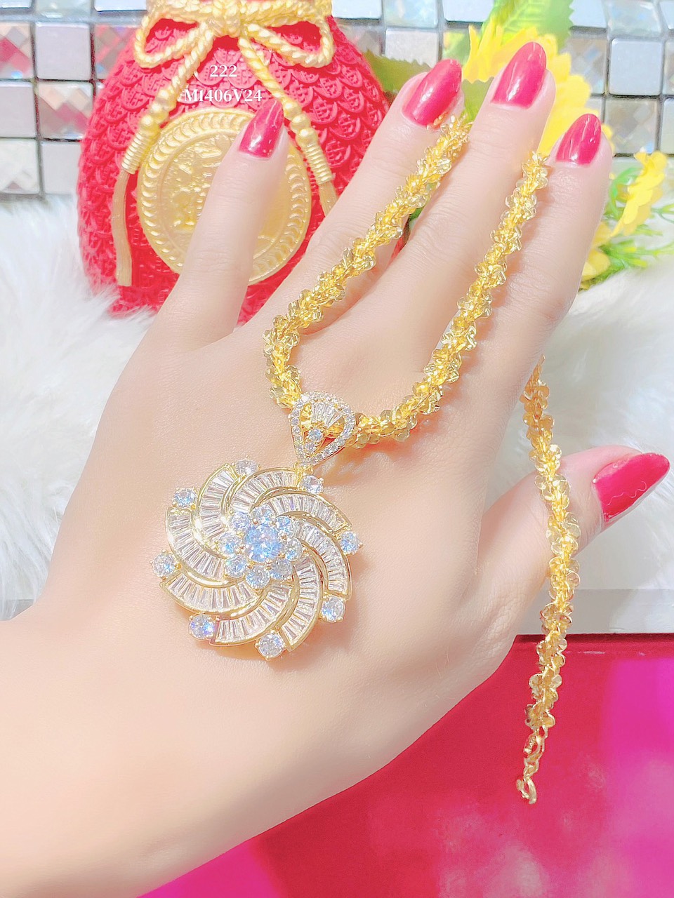 Lắc tay nữ mạ 18.k cực đẹp