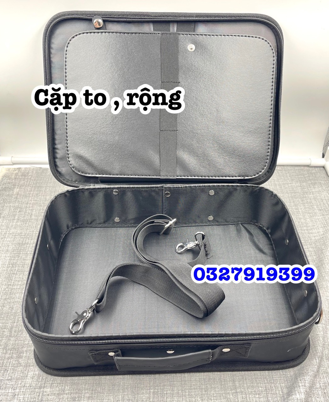 Cặp đựng đồ nghề cắt tóc BARBER A092 size to có dây đeo