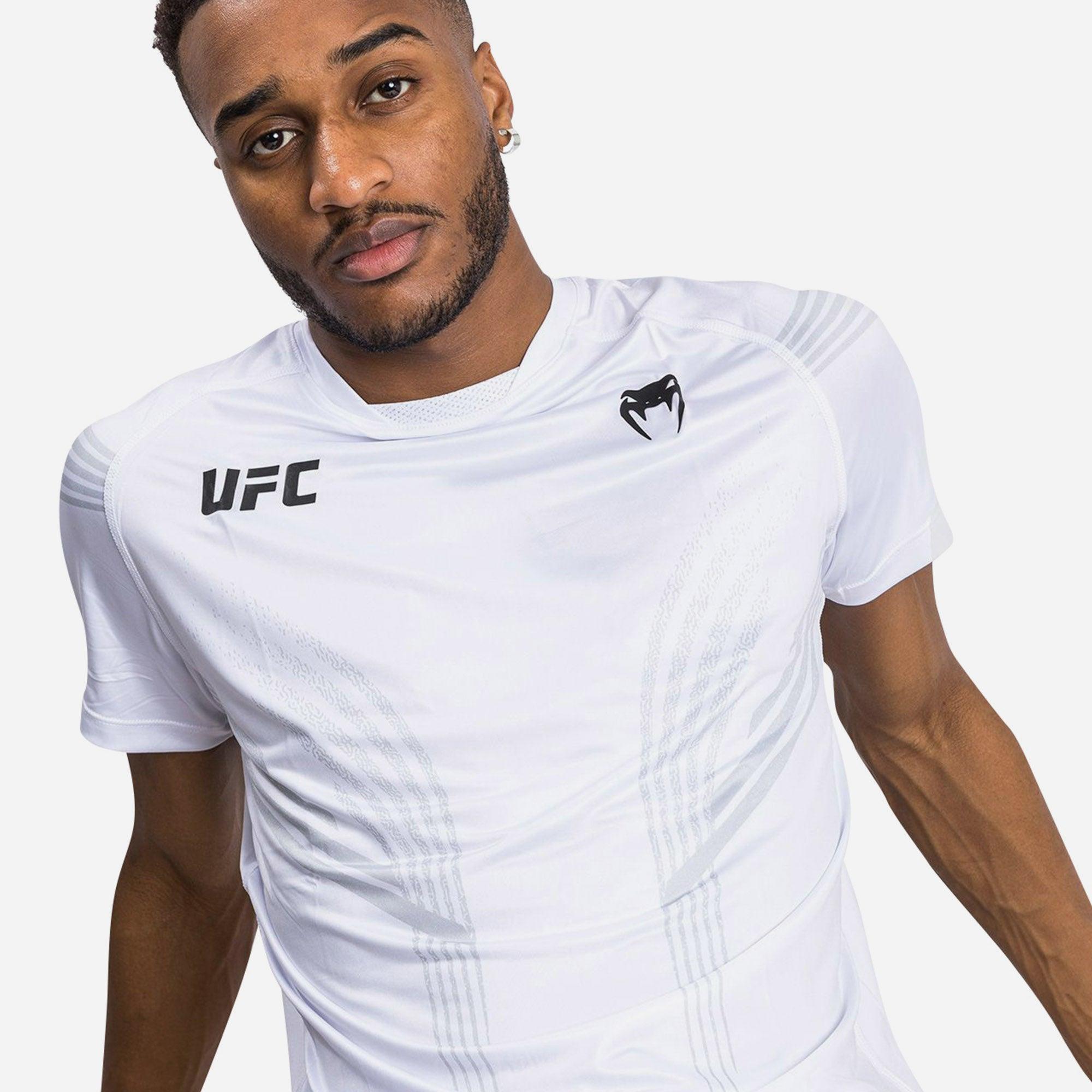 Áo thun thể thao nam Venum Ufc Pro Line White Jersey - VNMUFC-00059-002