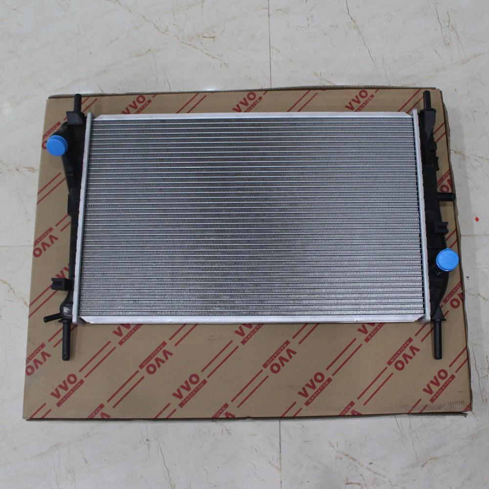 Két nước Ford Mondeo 2.5