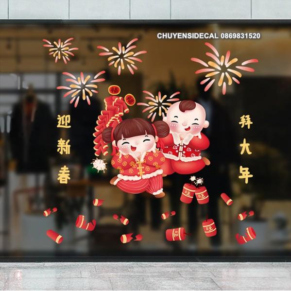 Decal trang trí tường Tết - BÉ TRAI BÉ GÁI VUI PHÁO ĐỎ
