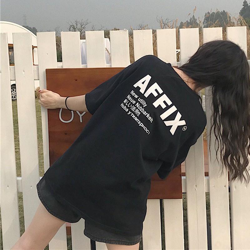 Áo thun nữ cổ tròn ngắn tay in chữ