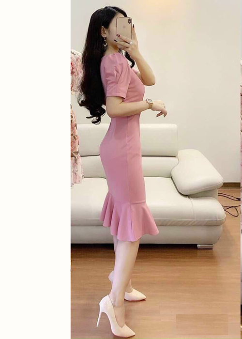 Đầm Dáng Dài Đuôi Cá Duyên Dáng