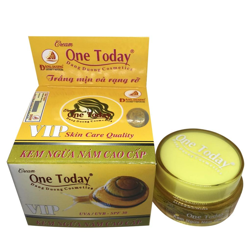 KEM NGỪA NÁM CAO CẤP ONE TODAY VIP 15G + TẶNG SỮA RỬA MẶT ONE TODAY