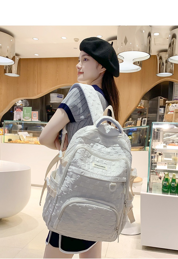 Balo thời trang phong cách dễ thương - BEE GEE BLTT9124A