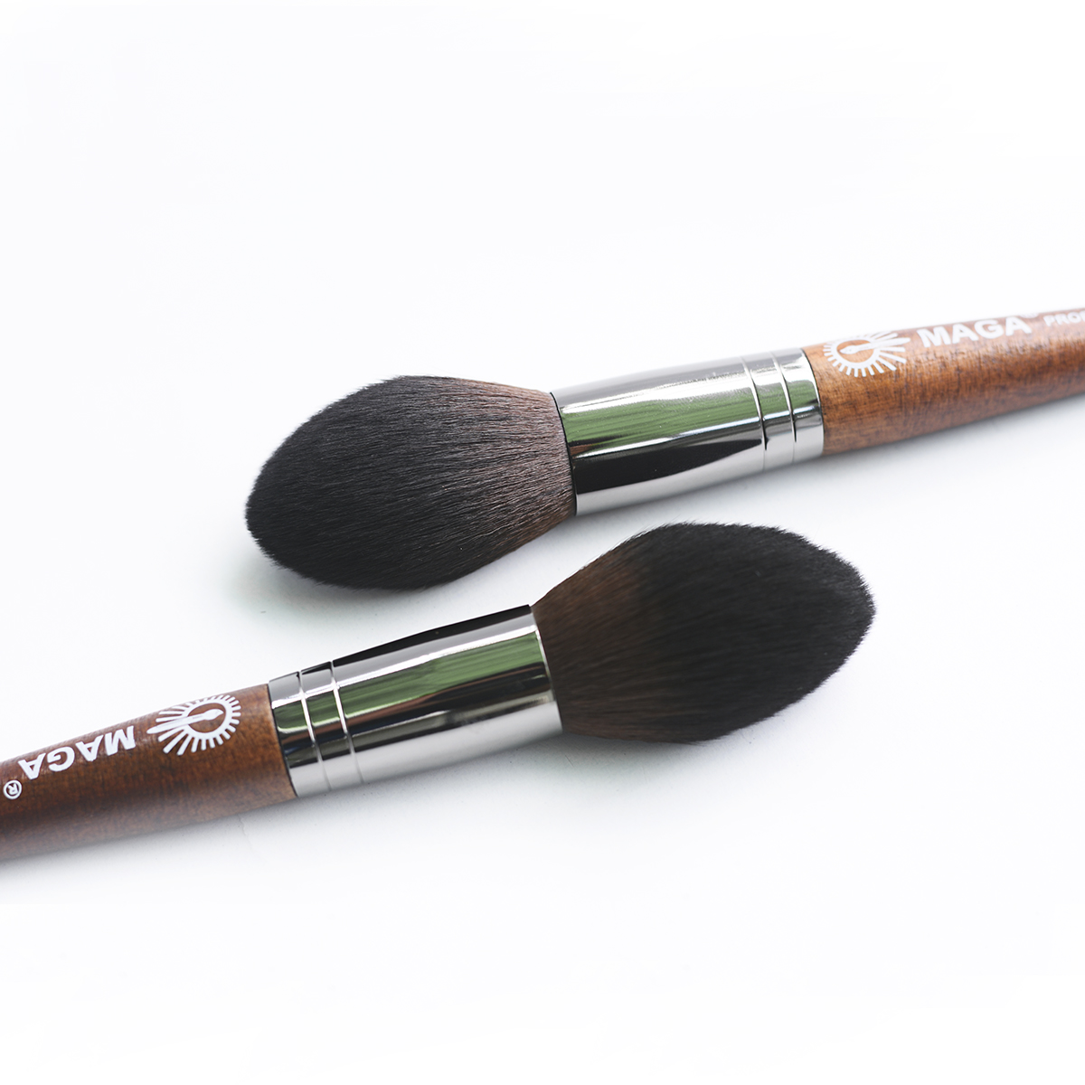 Cọ má hồng MAGA BLUSH BRUSH 04