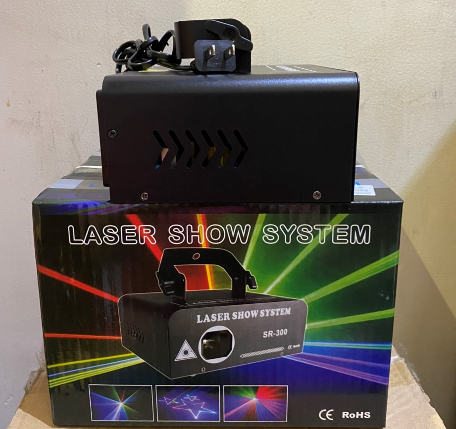 ĐÈN LASER SR-300 HIỆU ỨNG CHIẾU TIA VÀ HÌNH 7 MÀU RGB-CHUYÊN ĐÈN BAY PHÒNG [GTP]