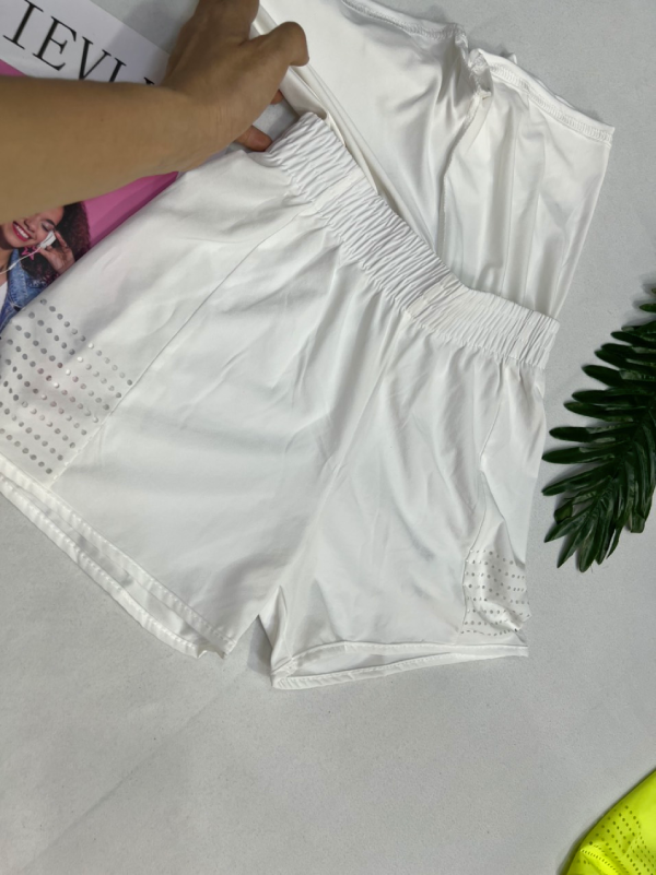 QUẦN SORT NỮ 2 LỚP ĐỤC LỖ MỚI ĐA NĂNG THẤM HÚT MỒ HÔI TỐT
