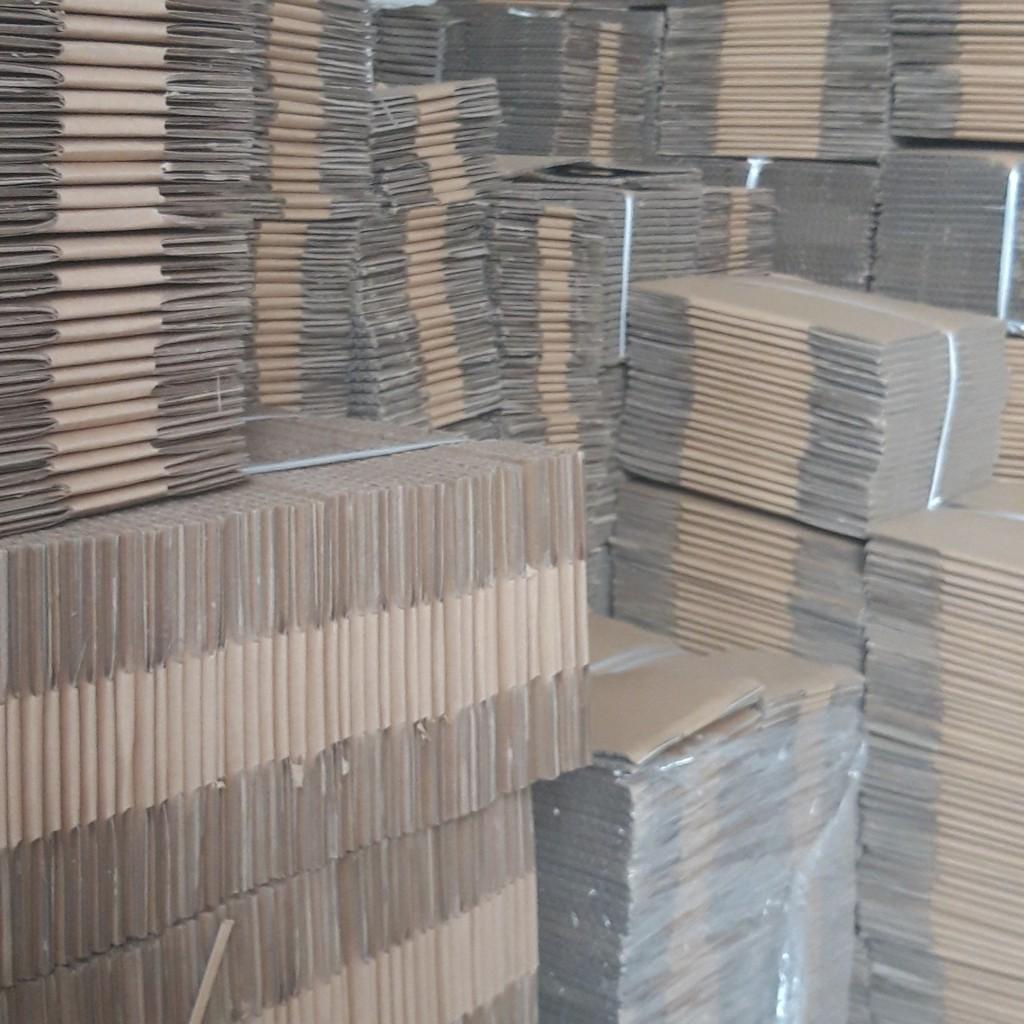 Com bo 30 hộp 35x30x21 cm