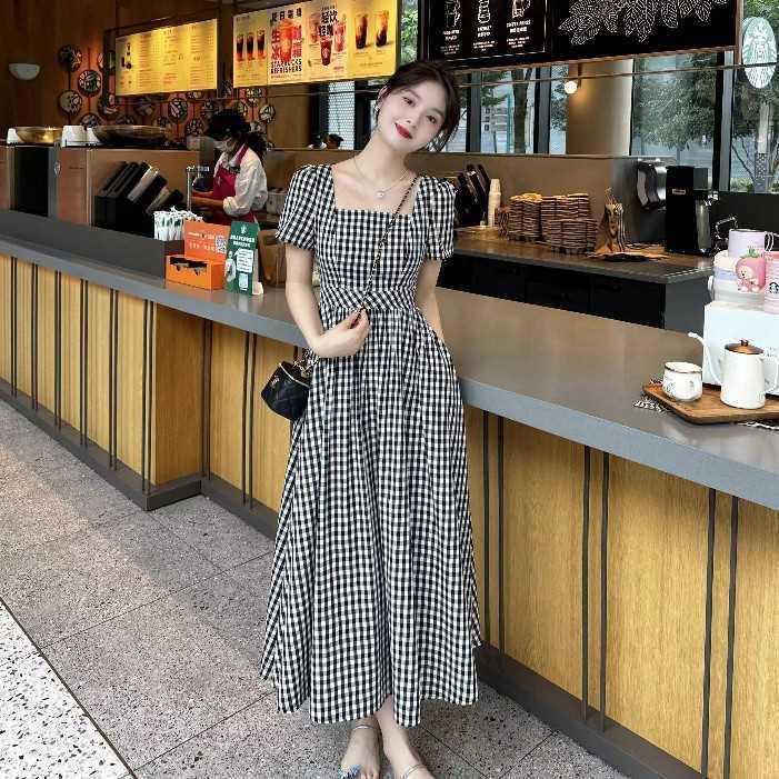 TOBE1SHOP Ôn nhu học tỷ 2023 mùa hè siêu gầy váy ca rô thắt lưng khí chất thời thượng vuông cổ váy dài Hách Bản Phong