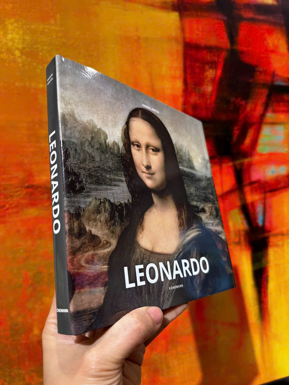 Sách - Leonardo by Daniel Kiecol - Sách nghệ thuật, tiếng anh