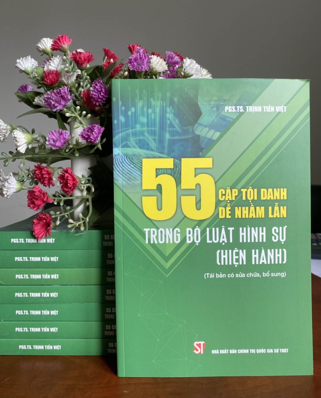 55 Cặp Tội Danh Dễ Nhằm Lẫn Trong Bộ Luật Hình Sự  ( Hiện hành )