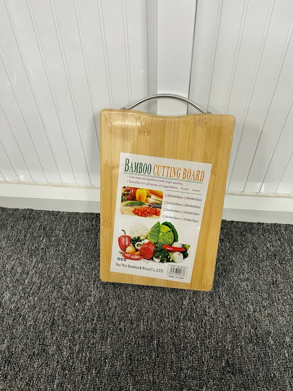 Thớt Gỗ Tre Tự Nhiên Kháng Khuẩn Có Móc Treo Chống Nấm Mốc kt 34x24cm