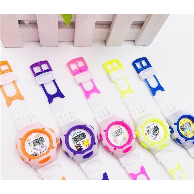 Đồng hồ điện tử trẻ em TIME CLUE Sport lte2 dây silicon,hình ảnh hoạt hình ngộ nghĩnh,hiển thị thời gian và ngày tháng.