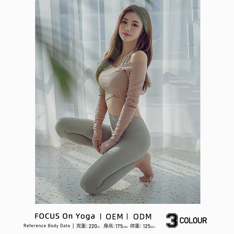 Phong cách mới nhất mùa thu đông mới bộ quần áo tập yoga thể dục thể thao dài tay dành cho nữ phiên bản Hàn Quốc của bộ ba món quần áo tập yoga hợp thời trang Ins
