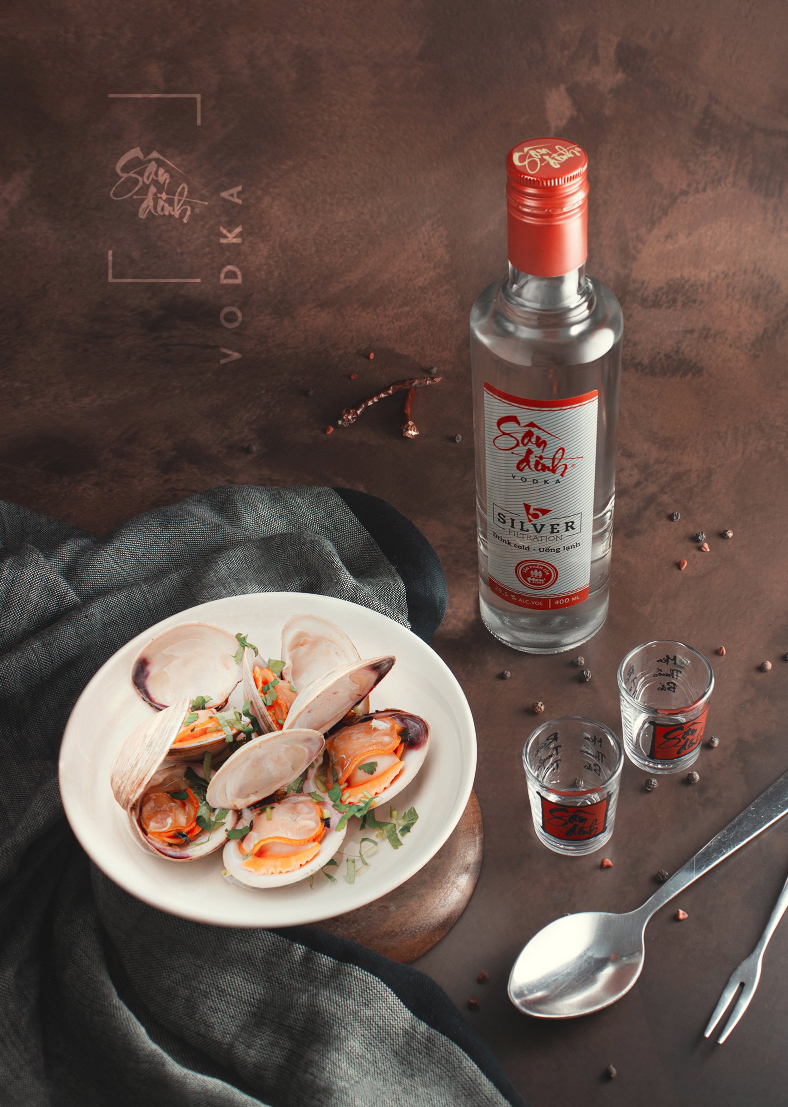 Rượu Sân Đình Vodka Truyền Thống 29,5% chai 400ml
