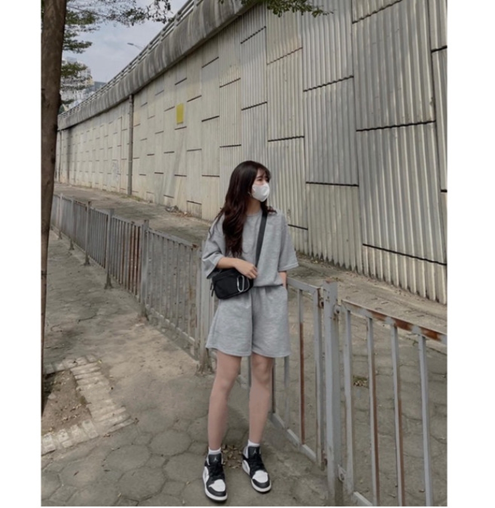 Bộ đồ nữ áo tay lỡ quần sooc dáng thụng chất tổ ong freesize thời trang mùa hè trẻ trung năng động