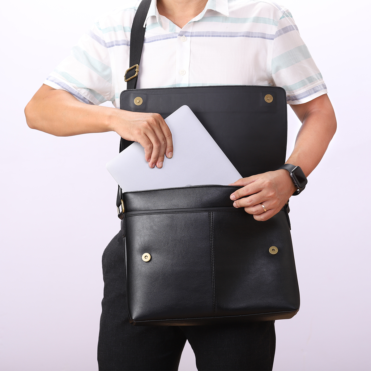 Túi Nam Đeo Chéo 4U Da Tổng Hợp Công Sở Sang Trọng DN269