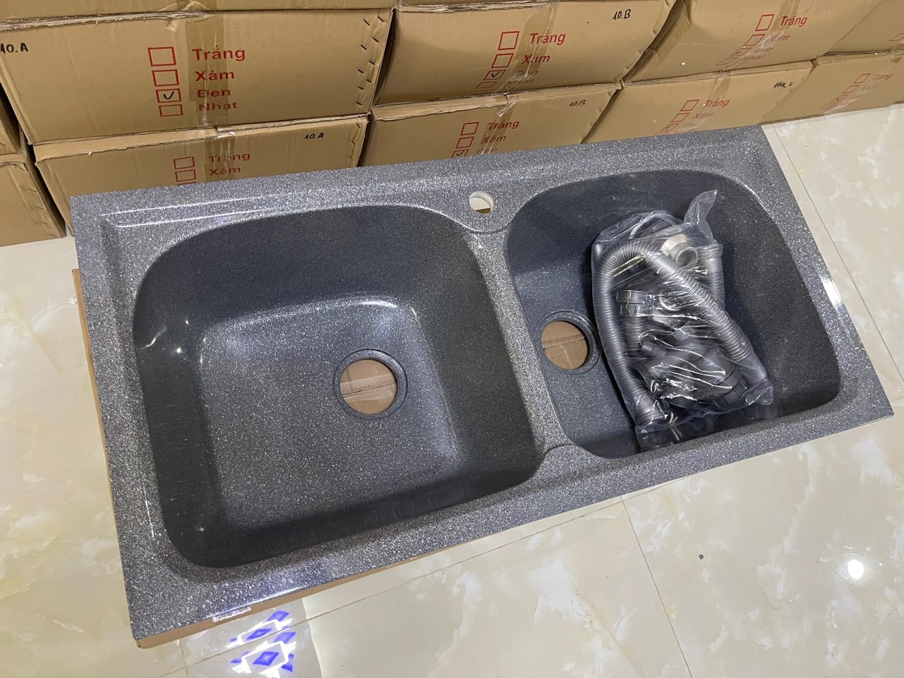 Chậu rửa chén đá nhân tạo 2 hộc xám ghi 98*48*22 ( tặng kèm bộ xả )