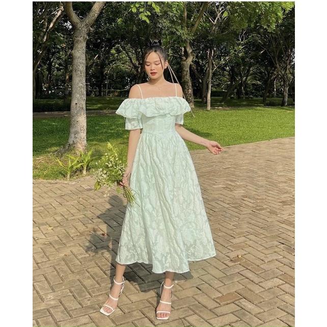 ĐẦM MAXI HOA TRỄ VAI BÈO NGỰC
