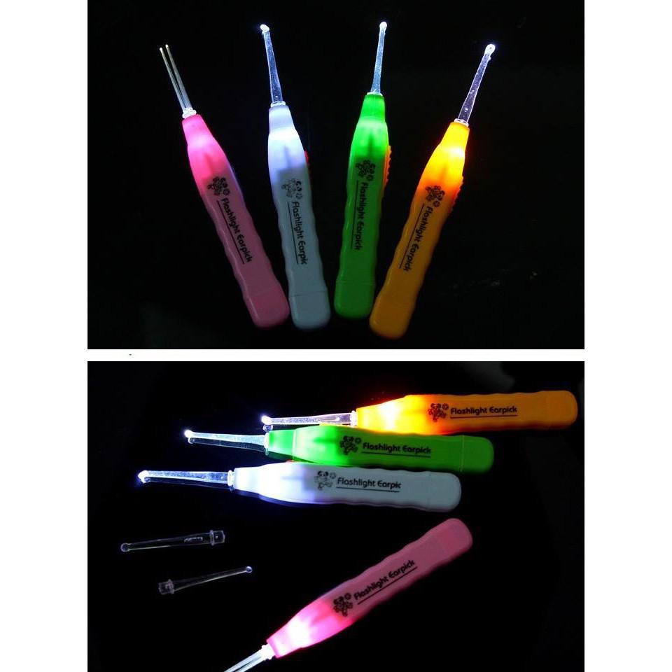 Dụng cụ lấy ráy tai có đèn