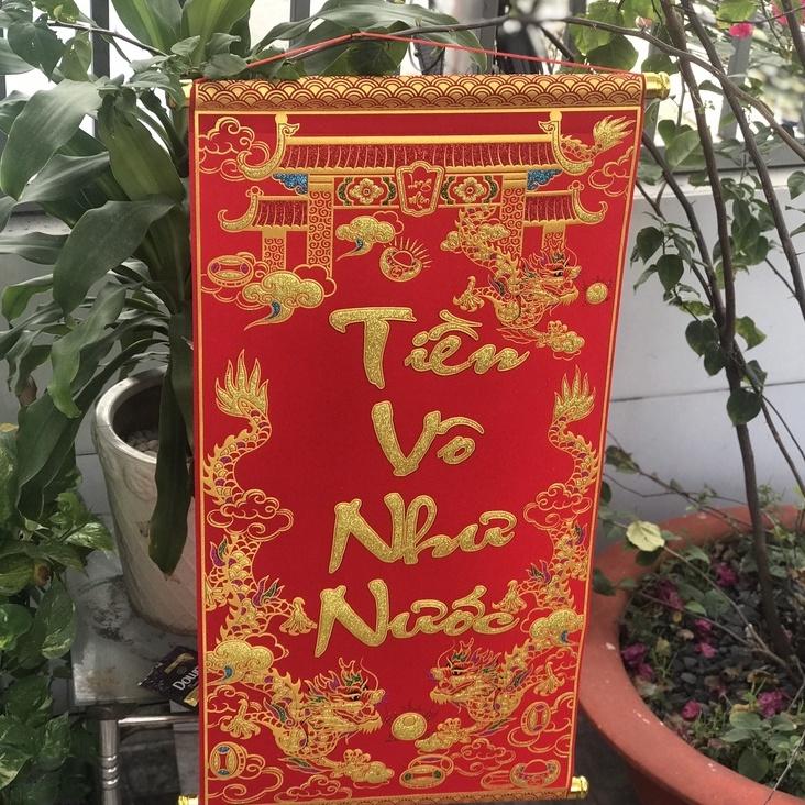 Liễng trang trí tết in chữ Việt Nam làm từ vải nhung