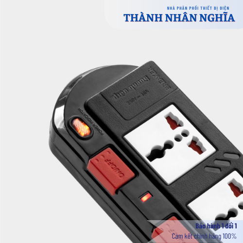 Ổ cắm Điện Quang ĐQ ESK SM740SL (4 lỗ 3 chấu, 4 công tắc)