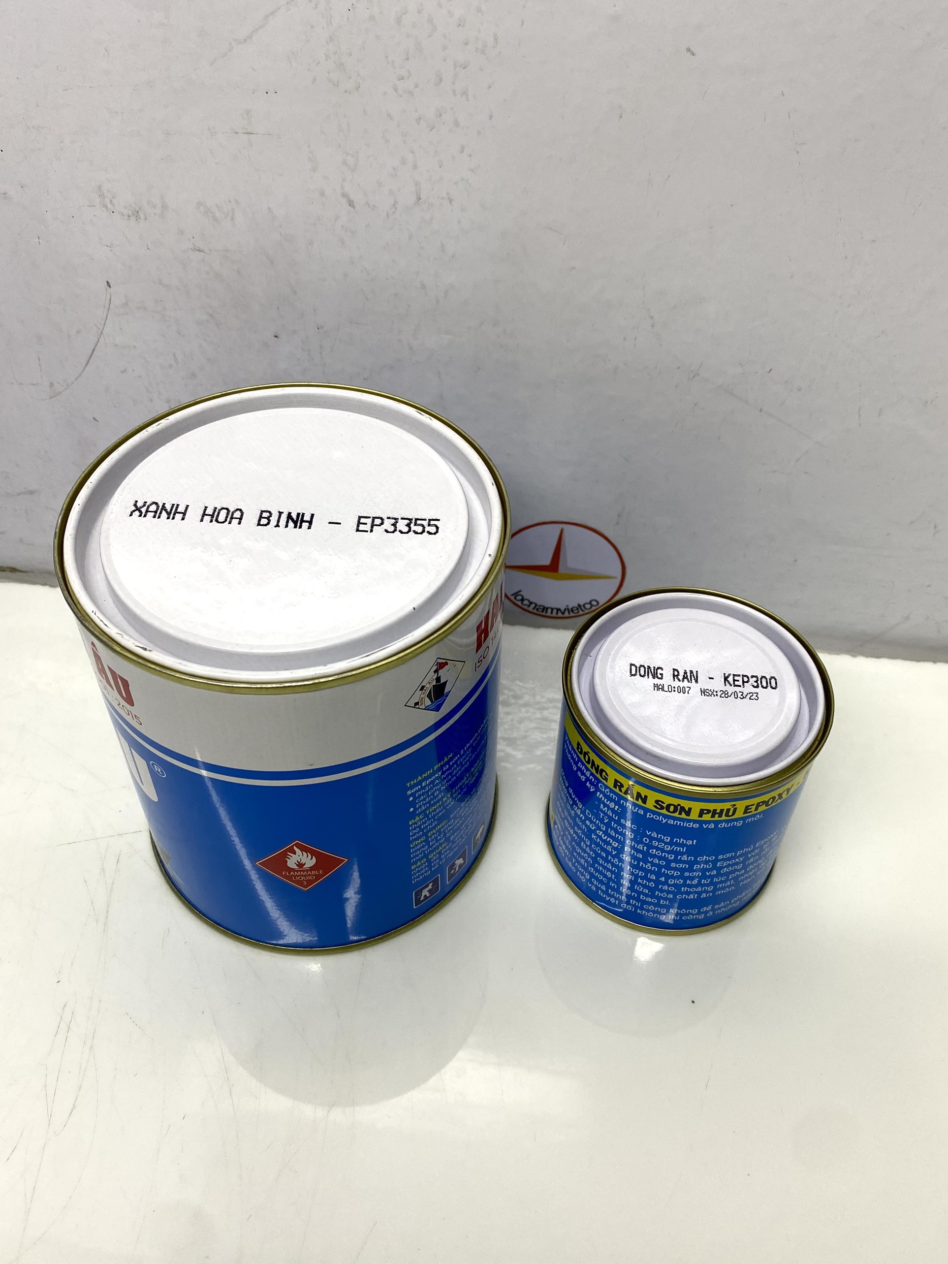 Sơn epoxy Hải Âu màu xanh hòa bình EP355 1L/Bộ