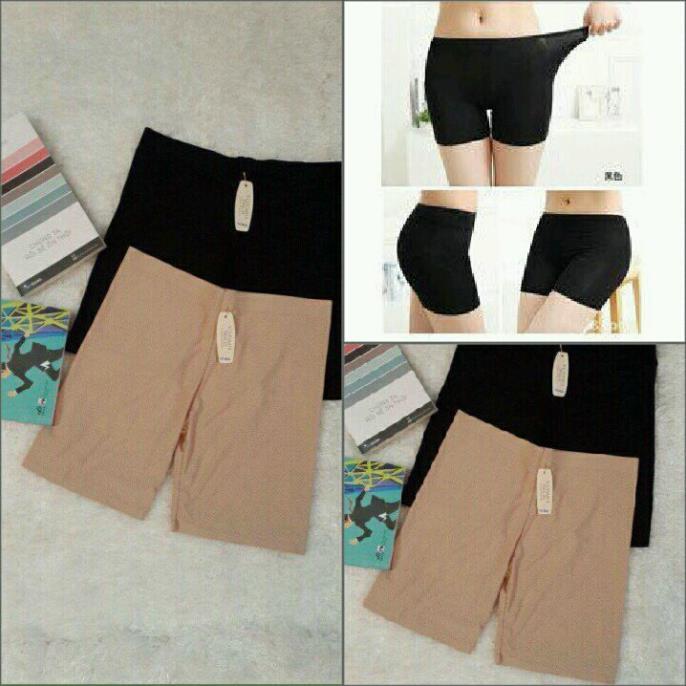 Quần mặc váy thông hơi
