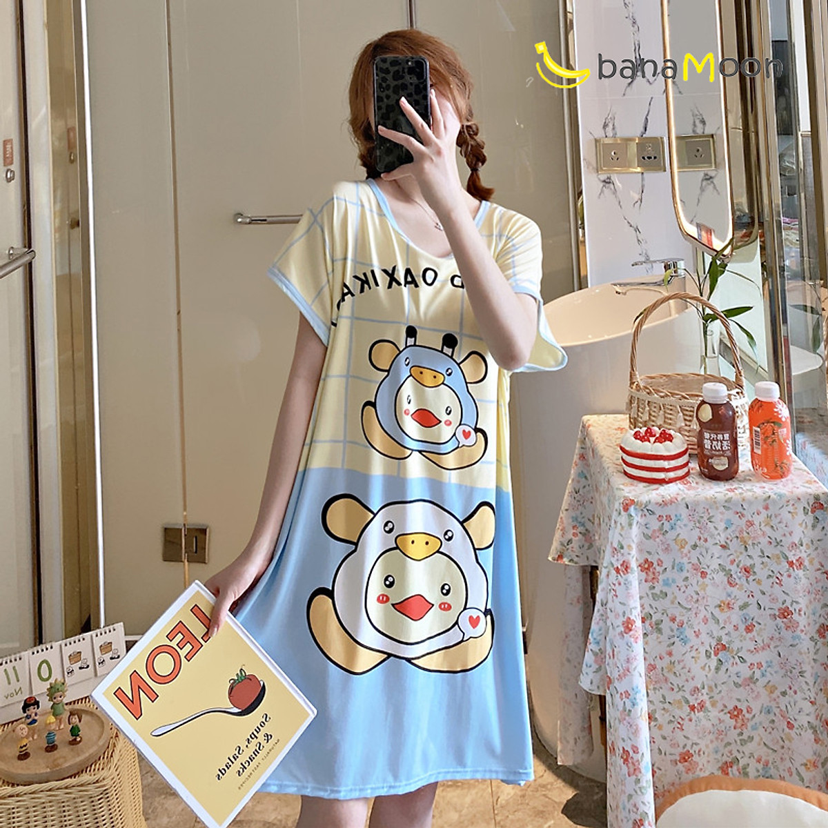 Váy ngủ cộc tay dáng suông đầm ngủ họa tiết hoạt hình vịt vàng cute bầu bí bon chen thoải mái VN21-2-001-3