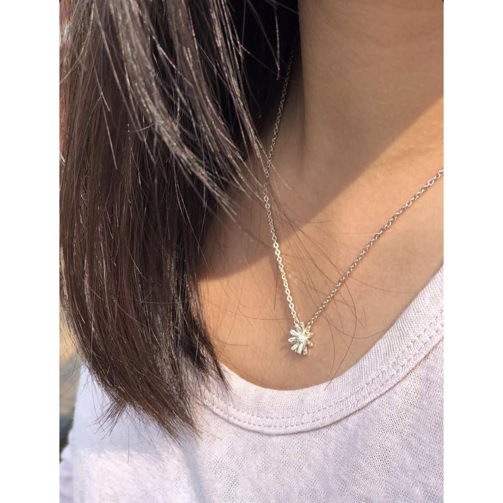 Khuyên hoa cúc bạc S925 LANN