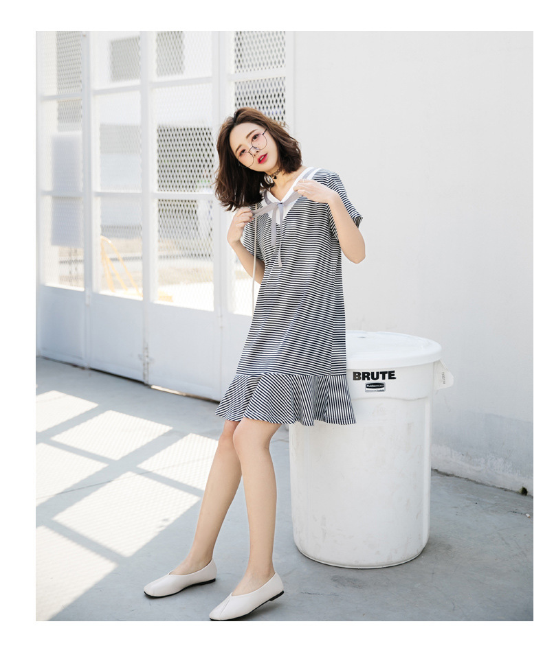 Đầm Bầu Kẻ Đuôi Cá Cổ Tim