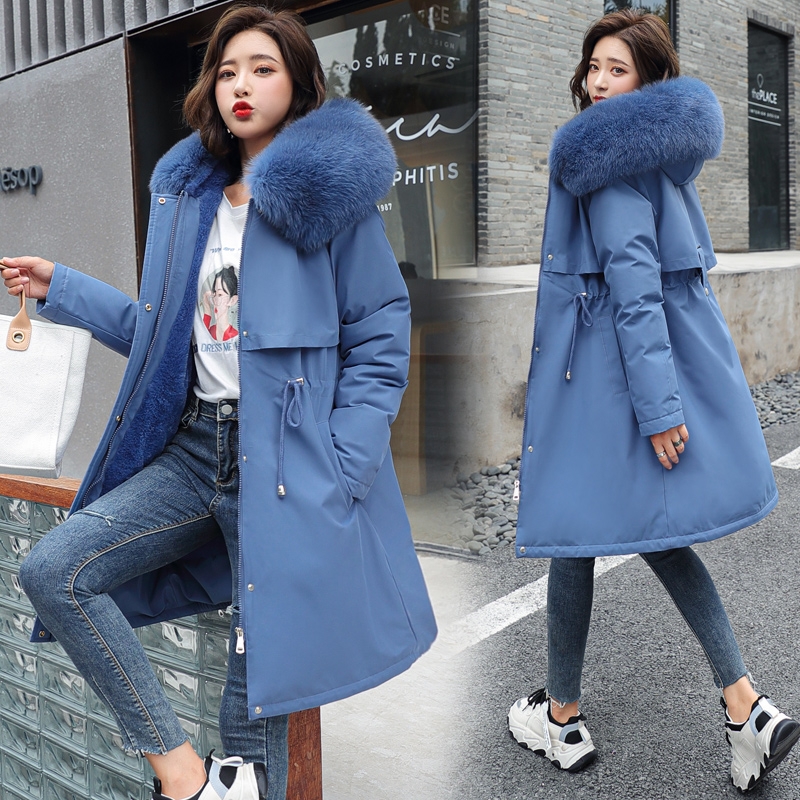 Hình ảnh Áo khoác nữ lót lông cừu, áo phao , chất liệu vải dù lót bông ấm áp, thiết kế có nón lông trẻ trung, phong cách Hàn Quốc- Thời trang XUÂN ANH