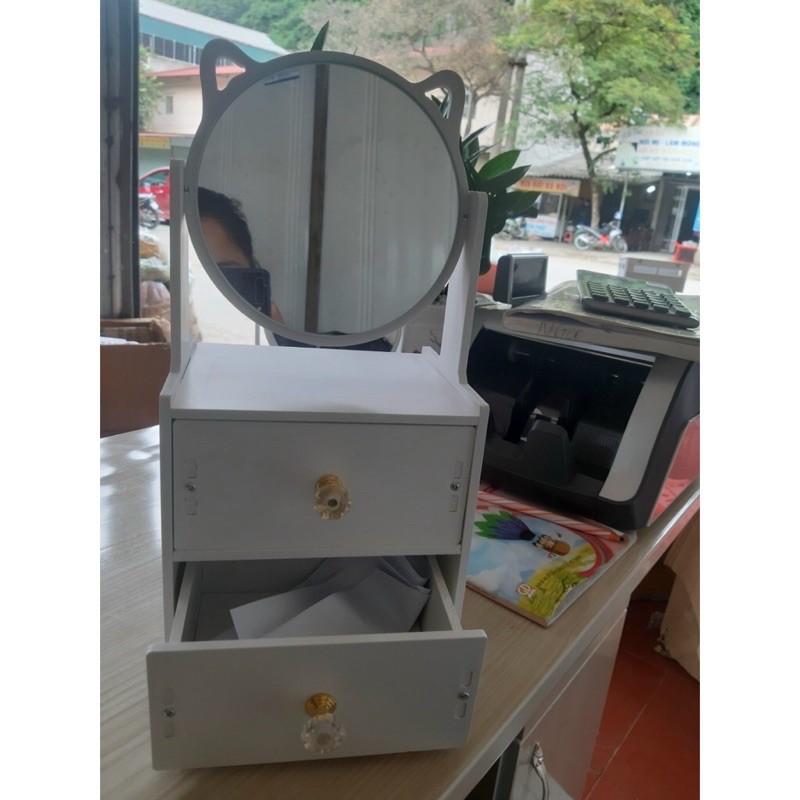Kệ mỹ phẩm gương tai mèo