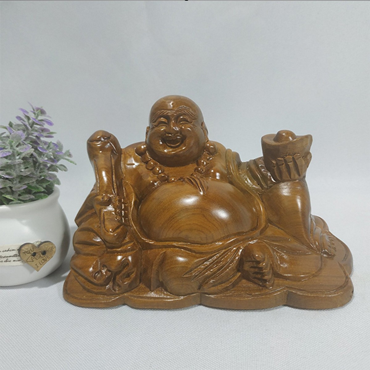 Tường phật - tượng ông DI LẶC gỗ BÁCH XANH để trên oto