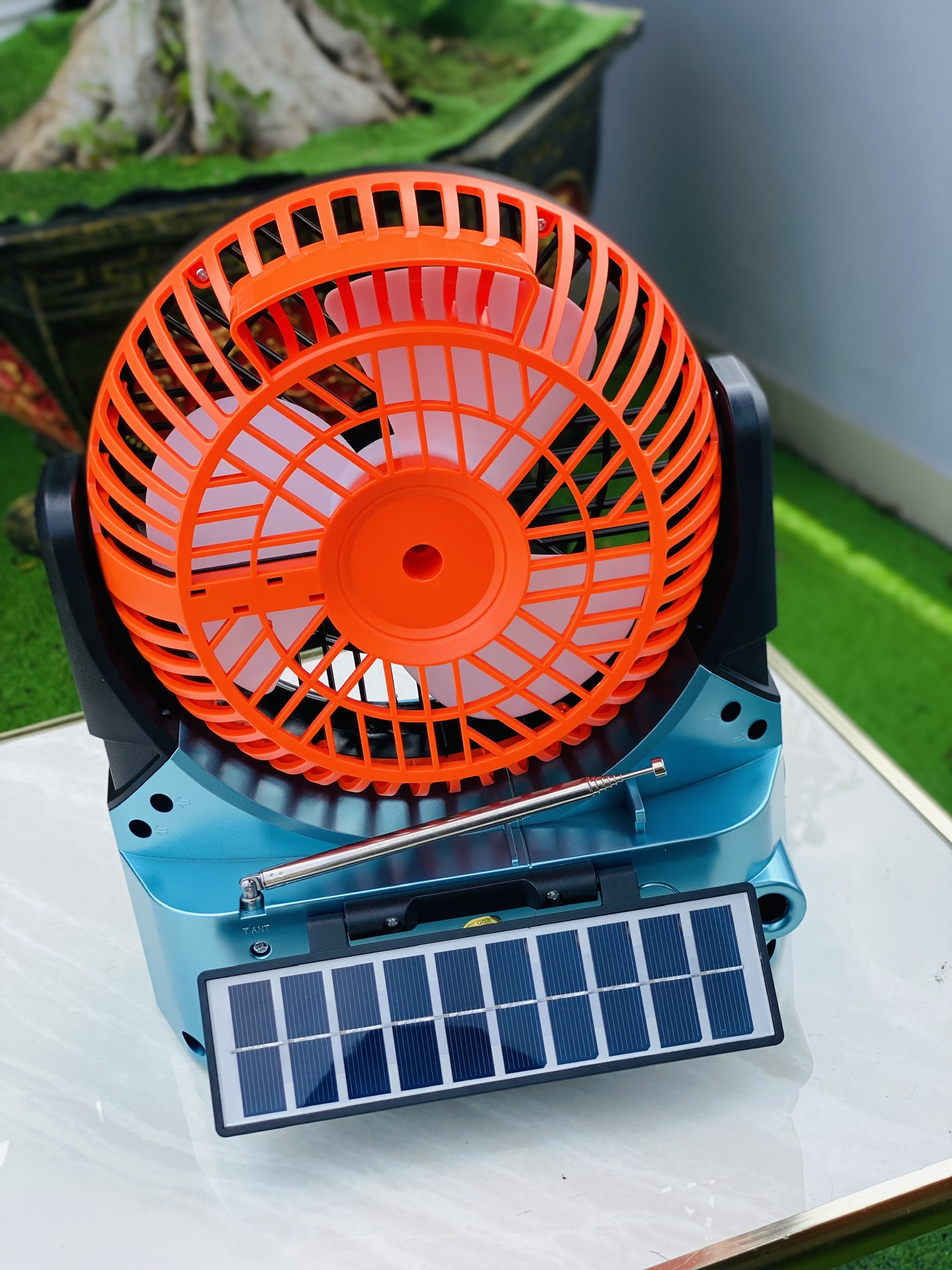 Quạt Đa Năng 4in1 FP 335S Có Năng Lượng Mặt Trời  Kèm Loa Nghe Nhạc, Đài FM, Đèn Pin FM, USB, TF Tiện Lợi Du Lịch Cắm Trại Dã Ngoại Hàng nhập Khẩu