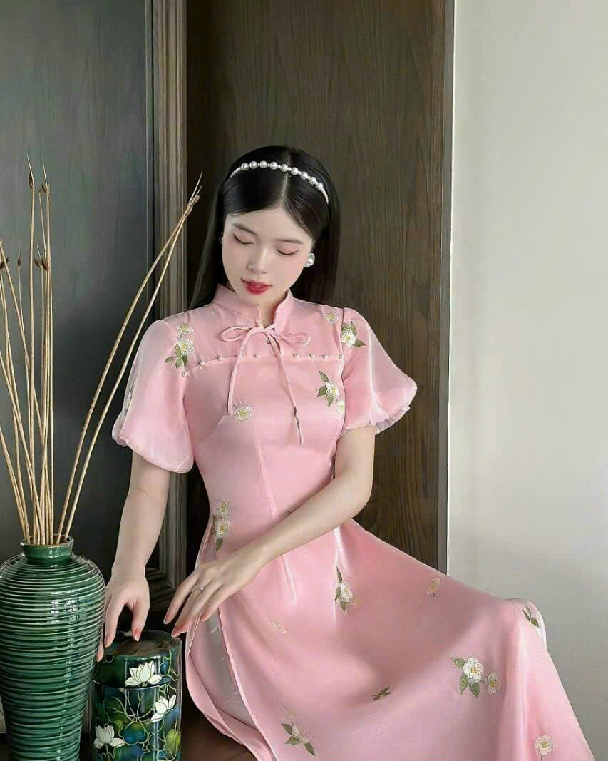 ÁO DÀI THÊU HOA VOAN VÀ QUẦN DÀI TRẮNG