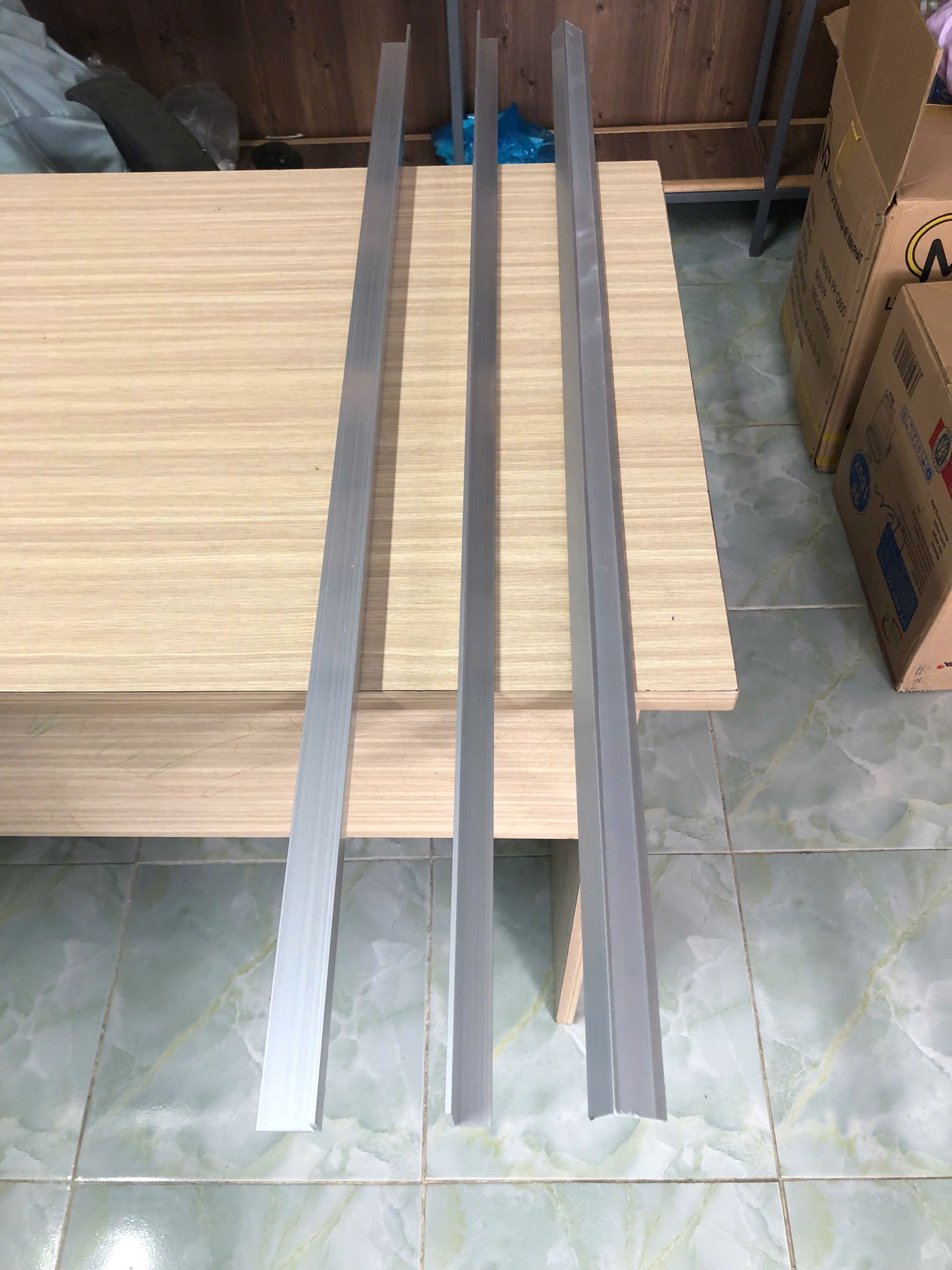 Thanh nhôm chữ L, Size 20x30x3mm dài 1m