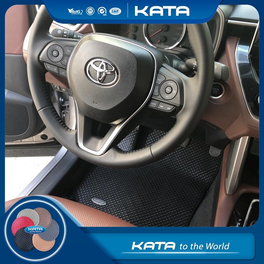 Thảm lót sàn ô tô KATA cho xe Toyota Corolla Cross - Khít với sàn xe, Chống trơn, Không mùi, Không ẩm mốc
