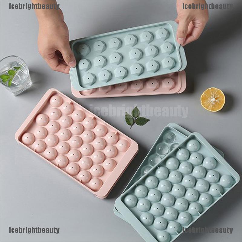 ICEB Ice Cube Tray Round Cubes Plastic Ice Cube Maker Mold with Lids