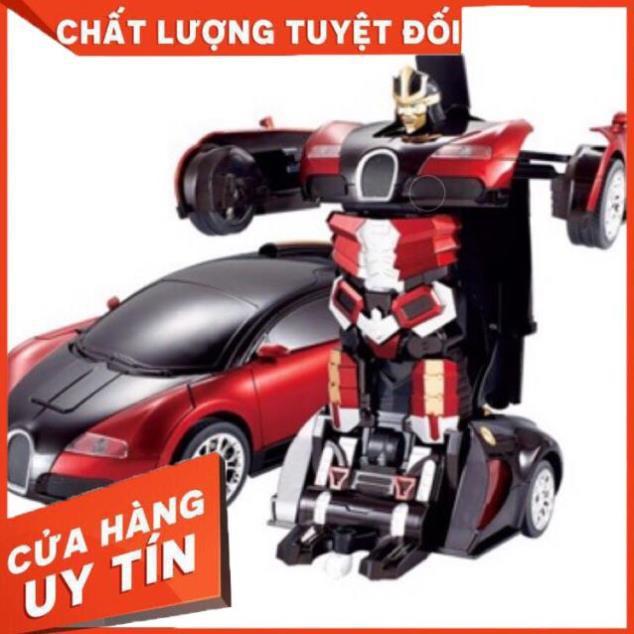 Ô tô biến hình, đi và phát nhạc